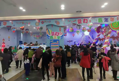 智慧游乐园升级方案 无轨小火车定制服务与高效运营规划